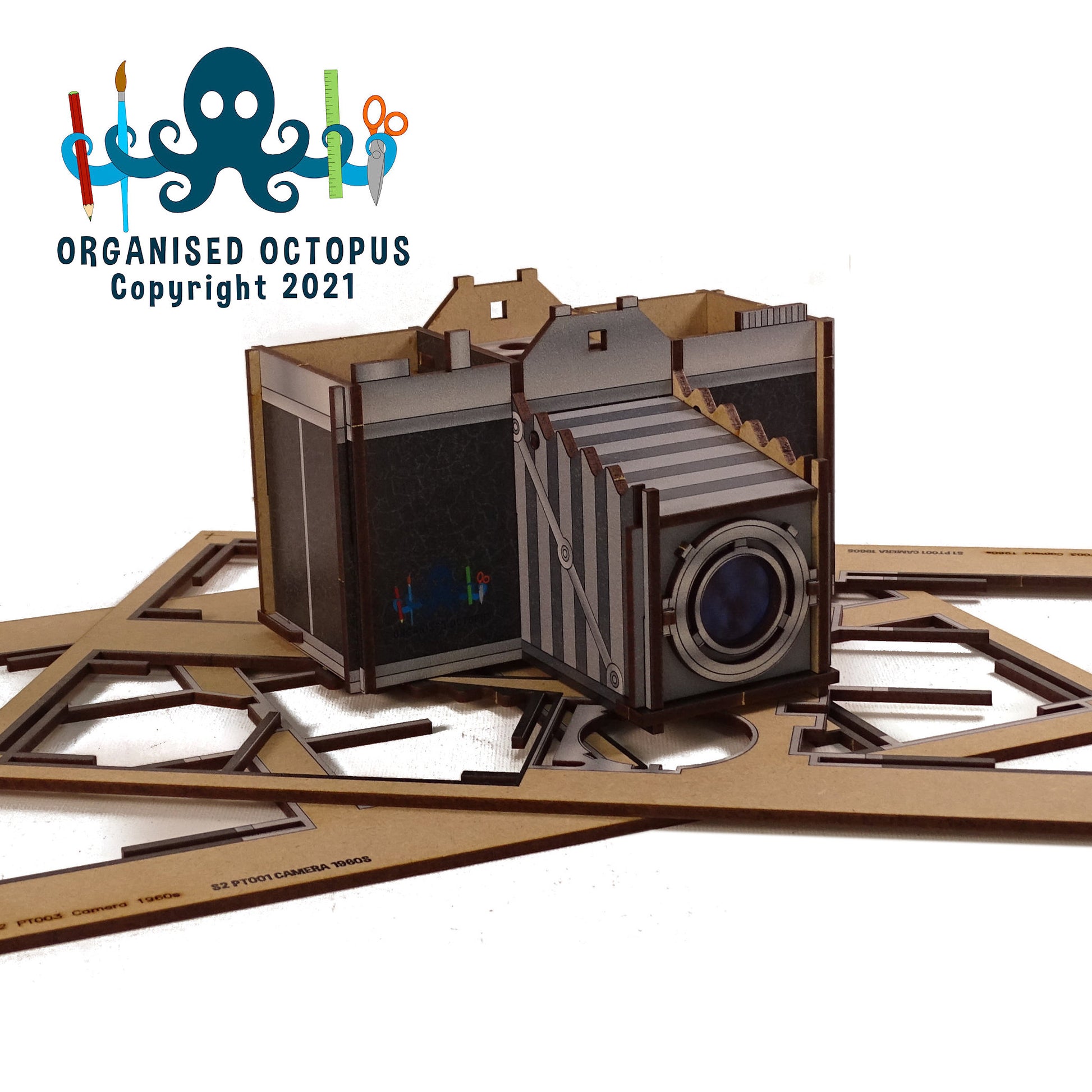 1960s Bellows Lens Camera